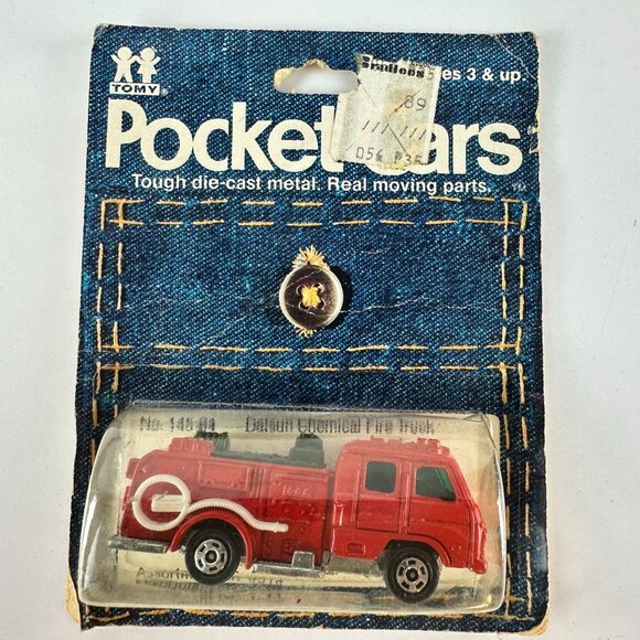 Tomy Pocket Cars Datsun Chemical Fire Truck #145-04 Vintage Die-Cast Metal - Picture 1 of 3